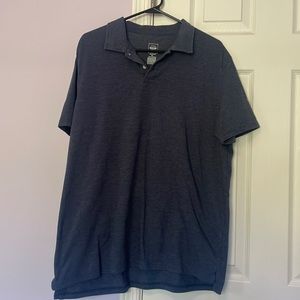 Men’s Mossimo short sleeve dress shirt. Size extra large. Hardly worn.